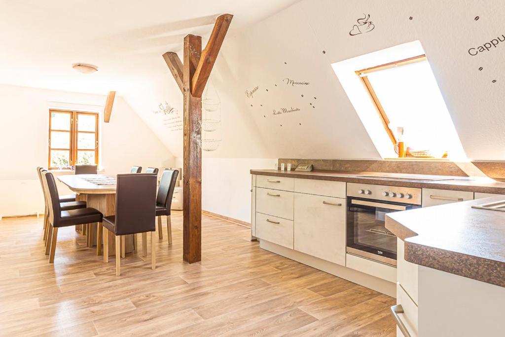Ferienwohnung Am Walnussbaum Parchtitz Exterior foto
